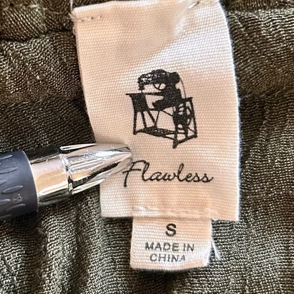 Flawless Flowy Bohemian Chic Forest/Olive Green Maxi Dress Size Small - Picture 11 of 15